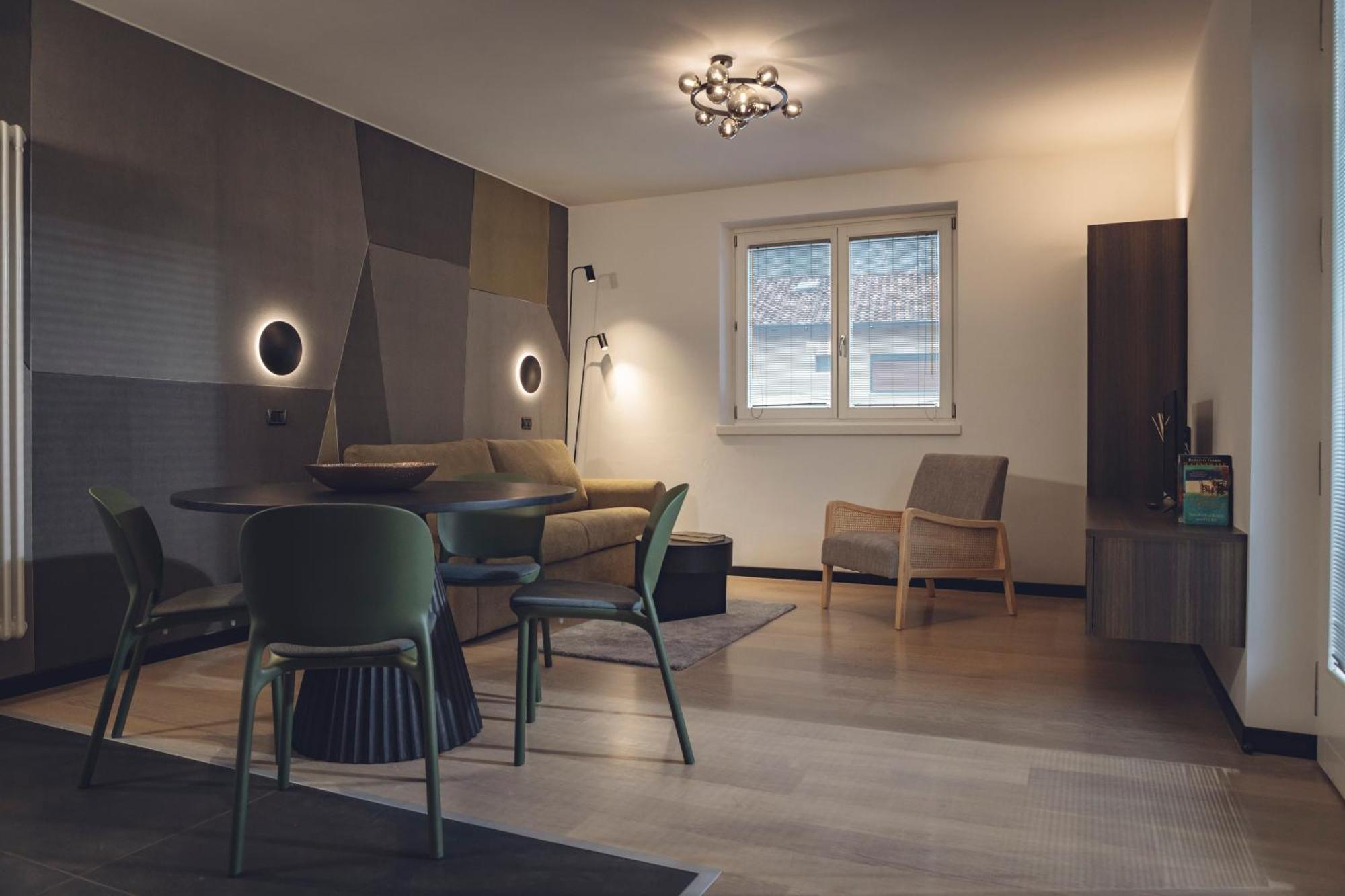 Alberta Hotel